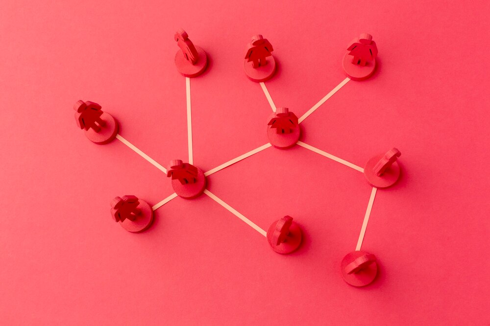 Inbound vs Outbound: Como Escolher a Melhor Estratégia