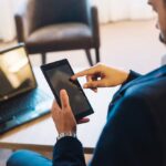 Estratygias Eficazes para Vendas e Prospecyyo B2B pelo WhatsApp - Estratégias Eficazes para Vendas e Prospecção B2B pelo WhatsApp