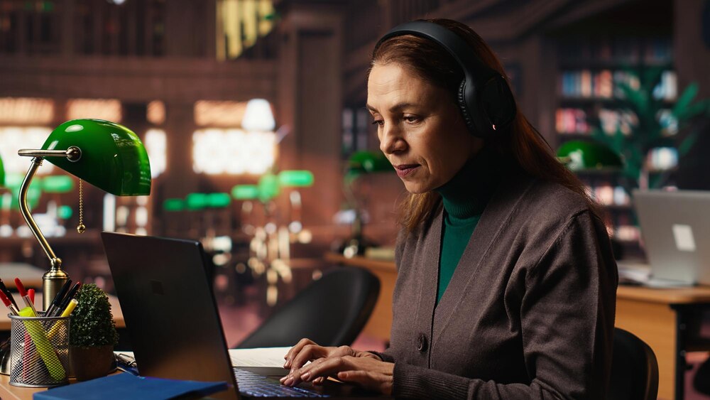 Script de Prospecção: Exemplos Práticos e Estratégias para Sua Equipe Script de prospecção: exemplos e como usar no seu time