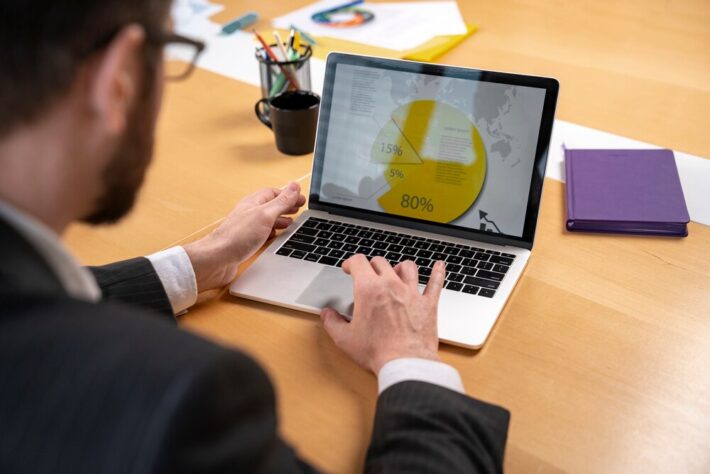 Maximize suas Vendas B2B com um Lead Scoring Eficiente Maximize suas Vendas B2B com um Lead Scoring Eficiente - Maximize suas Vendas B2B com um Lead Scoring Eficiente
