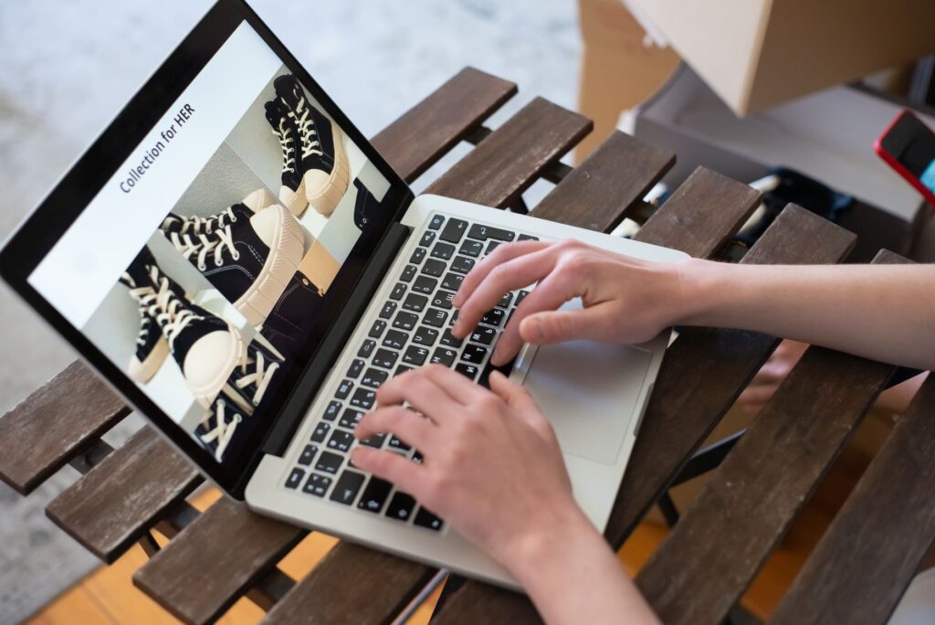 Maximize suas Vendas: Os Melhores Scripts de E-mails para Prospectar Clientes B2B Maximize suas Vendas Os Melhores Scripts de E mails para Prospectar Clientes B2B1 - Maximize suas Vendas: Os Melhores Scripts de E-mails para Prospectar Clientes B2B